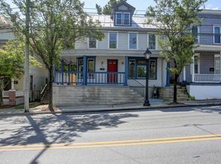 448 E King St, Shippensburg, PA 17257