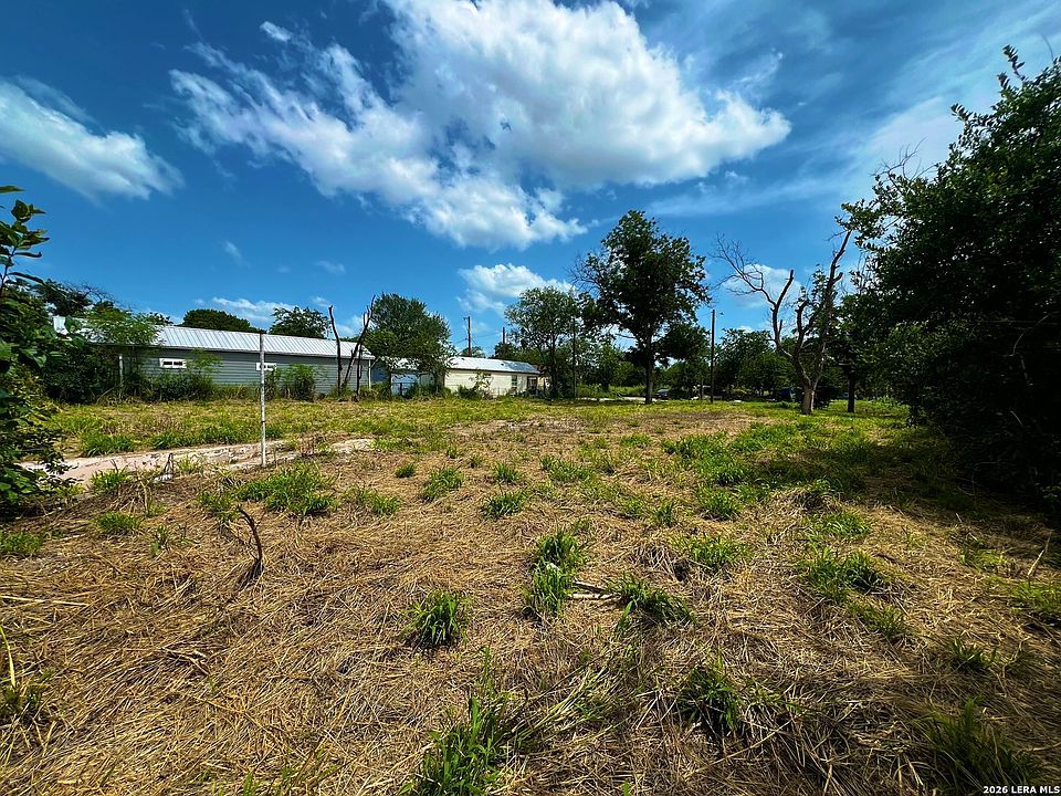 1st image of 1720 W Salinas LOT 1