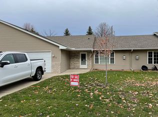 72 3rd Avenue Dr SW, Lester Prairie, MN 55354