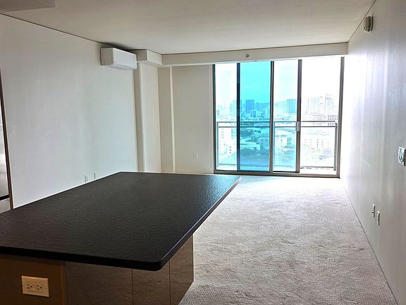 5th image of 1200 Queen Emma St APT 2708