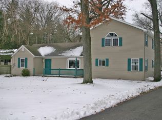 831 N Centennial Rd, Toledo, OH 43617