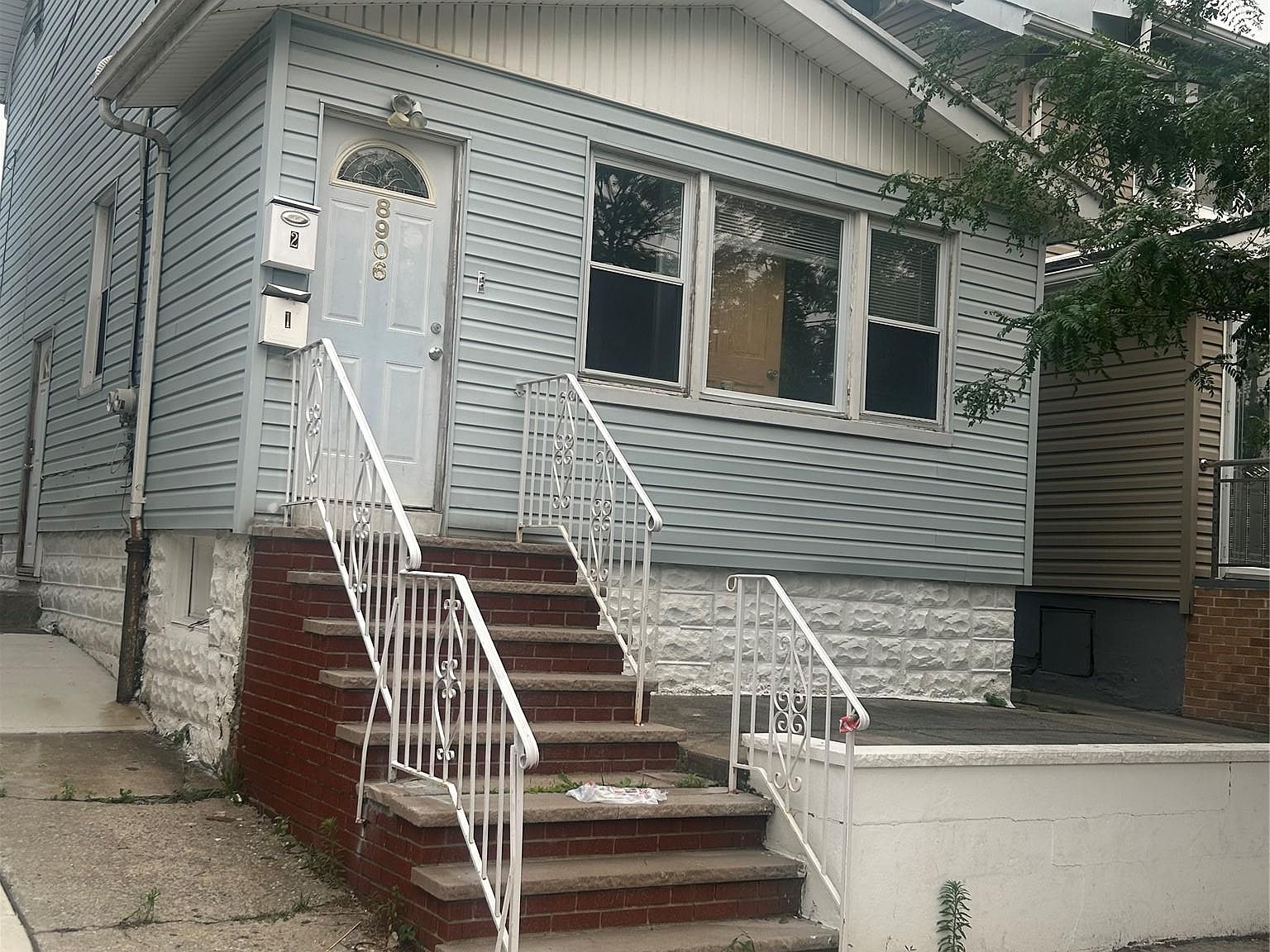3月13日まで　く 8906 Avenue L, Brooklyn, NY 11236 | MLS #1027716 | Zillow