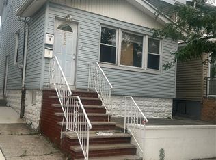 8906 Avenue L, Brooklyn, NY 11236