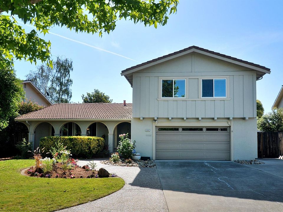 1st image of 6686 Charter Oak Pl