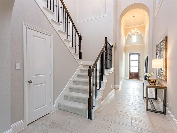 3rd image of 5115 Anthony Springs Ln