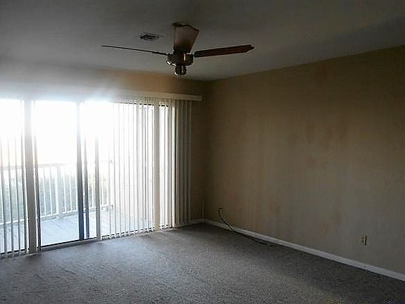 5th image of 3385 N Coastal Hwy #5