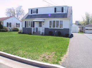 636 Boesel Ave, Manville, NJ