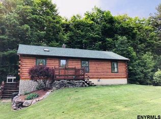 46 Middle Rd, Altamont, NY 12009