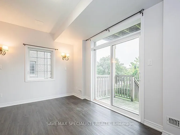 342 Mill St #20 — Photo 9