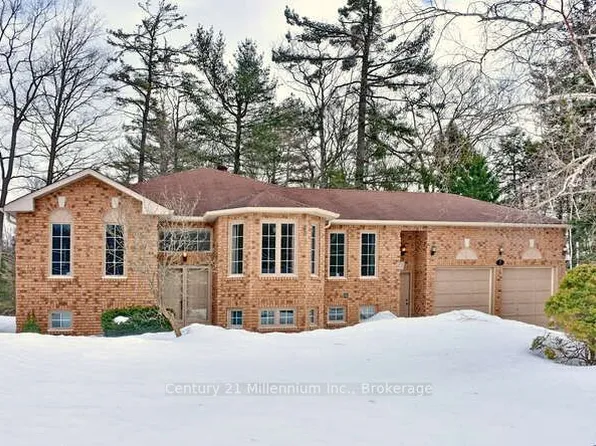 1 Downer Cres, Wasaga Beach, ON L9Z 1B9