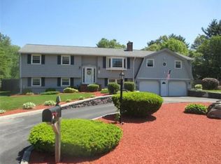 12 Carriage Rd, Billerica, MA 01821
