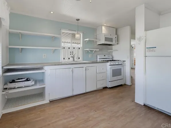 2130 Sunset Dr Space 104, Vista, CA 92081