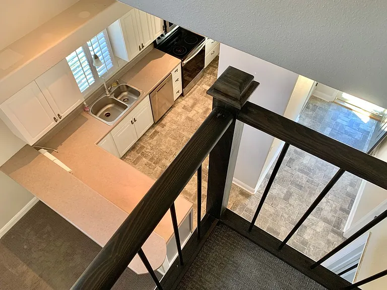 1003 Tomlinson Blvd — Photo 11
