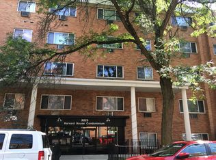 3825 N Pine Grove, Chicago, IL 60613