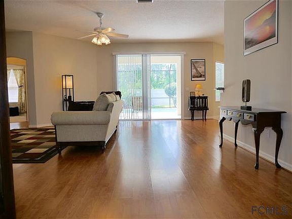 4th image of 22 Egan Dr