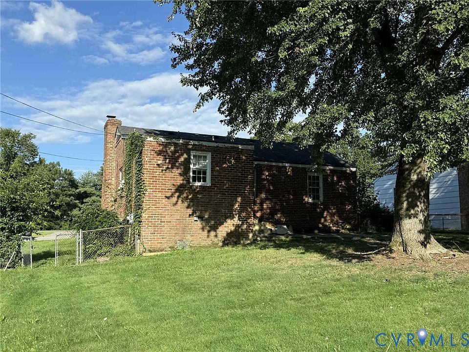 2nd image of 9805 Three Chopt Rd