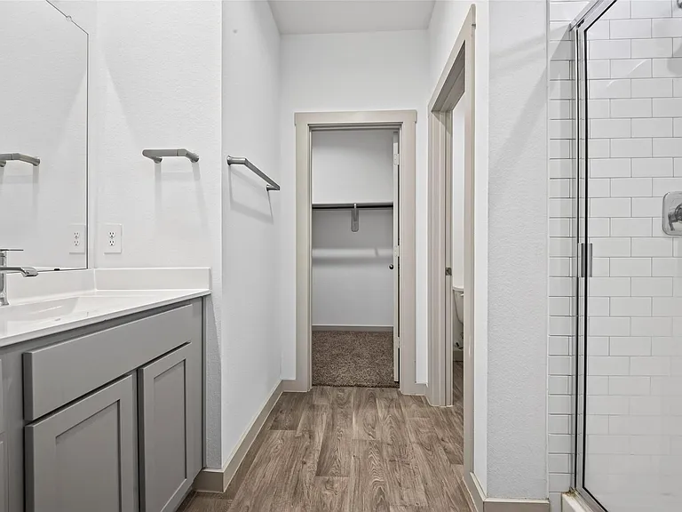 12820 Tokenhouse Ln — Photo 10