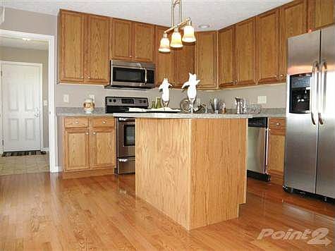 3rd image of 489 Winchester Dr