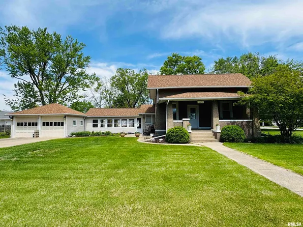 1123 W Losey St, Galesburg, IL 61401
