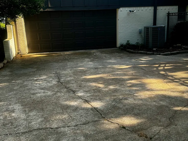 613 Overland Trl — Photo 31