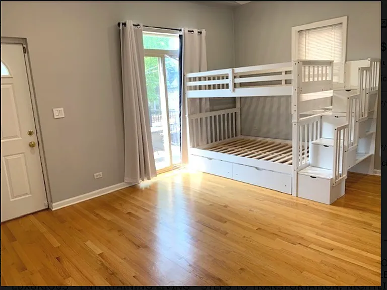 1337 W Walton St #2 — Photo 7