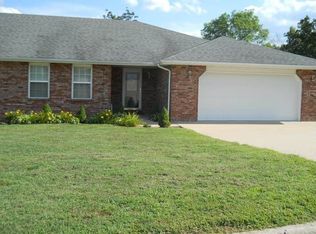 1256 Duane Swift Pkwy, Jefferson City, MO 65109
