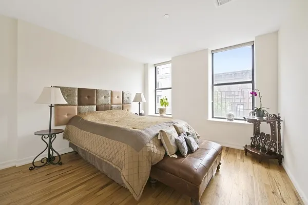 Sold by MNS | media 12