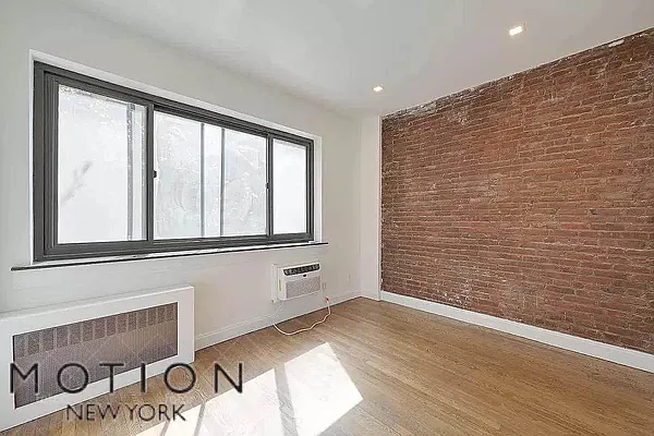 Rented by MOTION New York | media 7