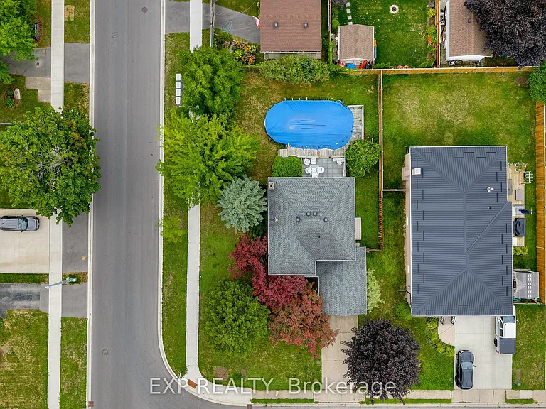3 Briarsdale Cres — Photo 30