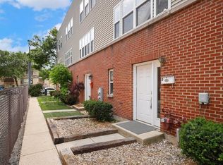 8718 W Catherine Ave APT D, Chicago, IL 60656