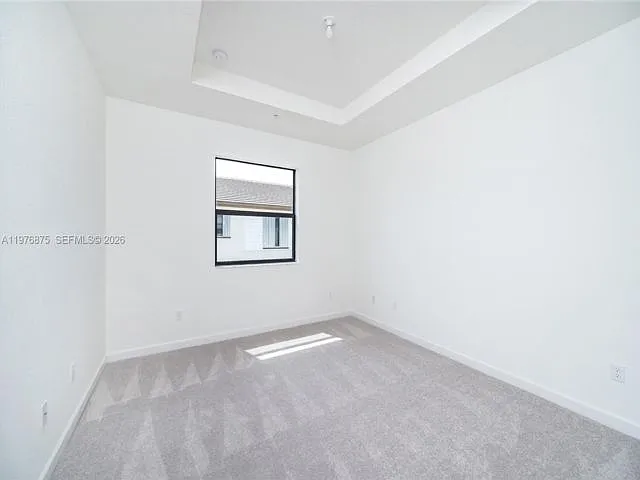 264 SW 159th Ter — Photo 9