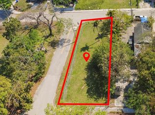 De Leon Park, Miami, FL 33127