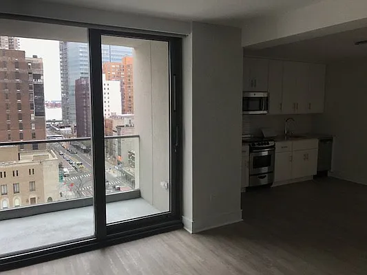 Rented by Ahead Quarters, LTD | media 50