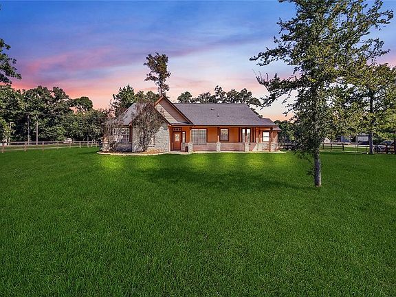 2nd image of 24943 Lake Forest Blvd
