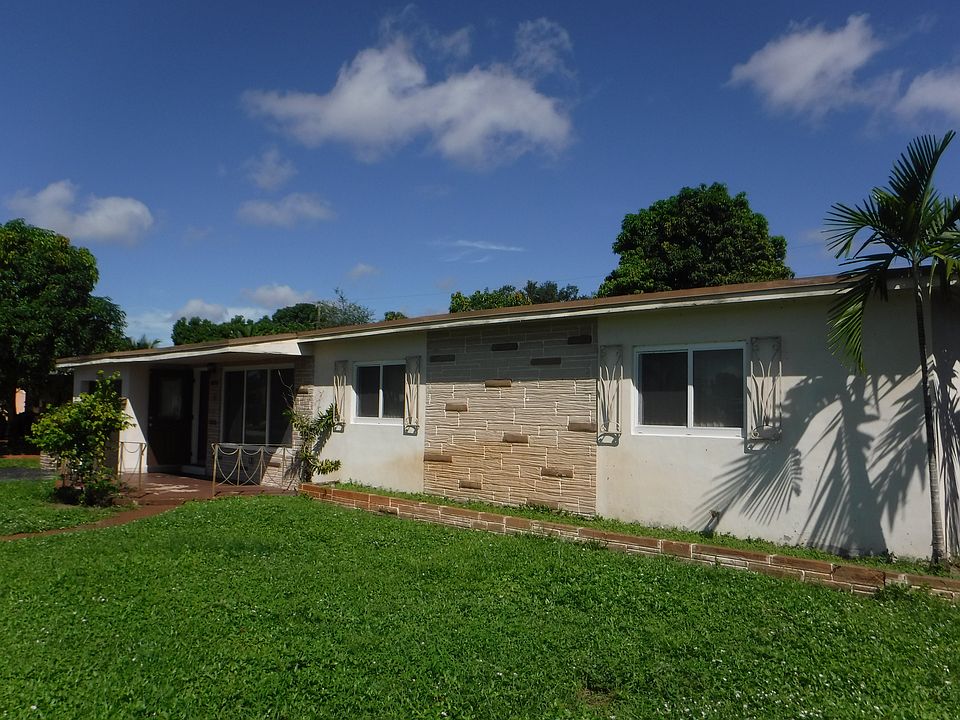 1st image of 7141 SW 11th St