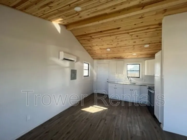 219 Fitch Ave — Photo 7