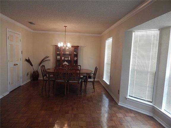 5th image of 4478 Rolling Hills Dr