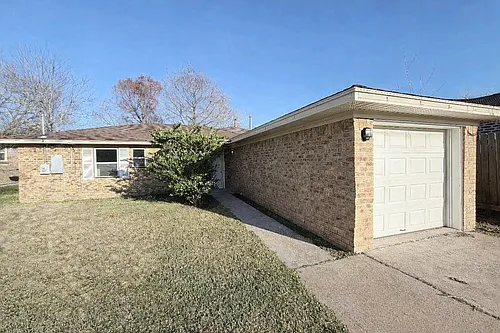 214 S Texas St Photo 1