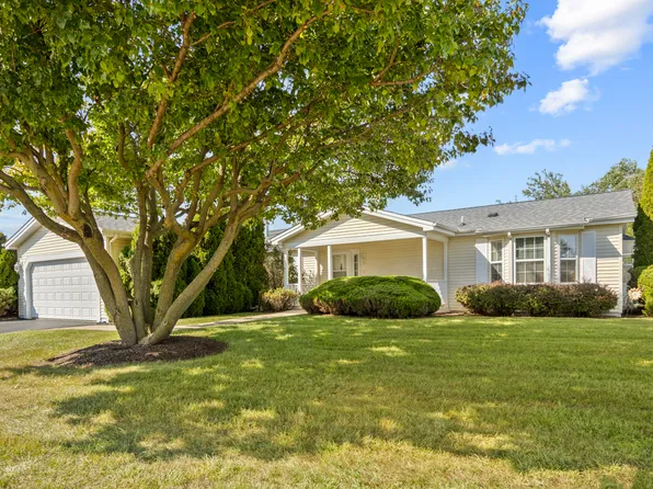 2516 Lippizan Ln, Grayslake, IL 60030