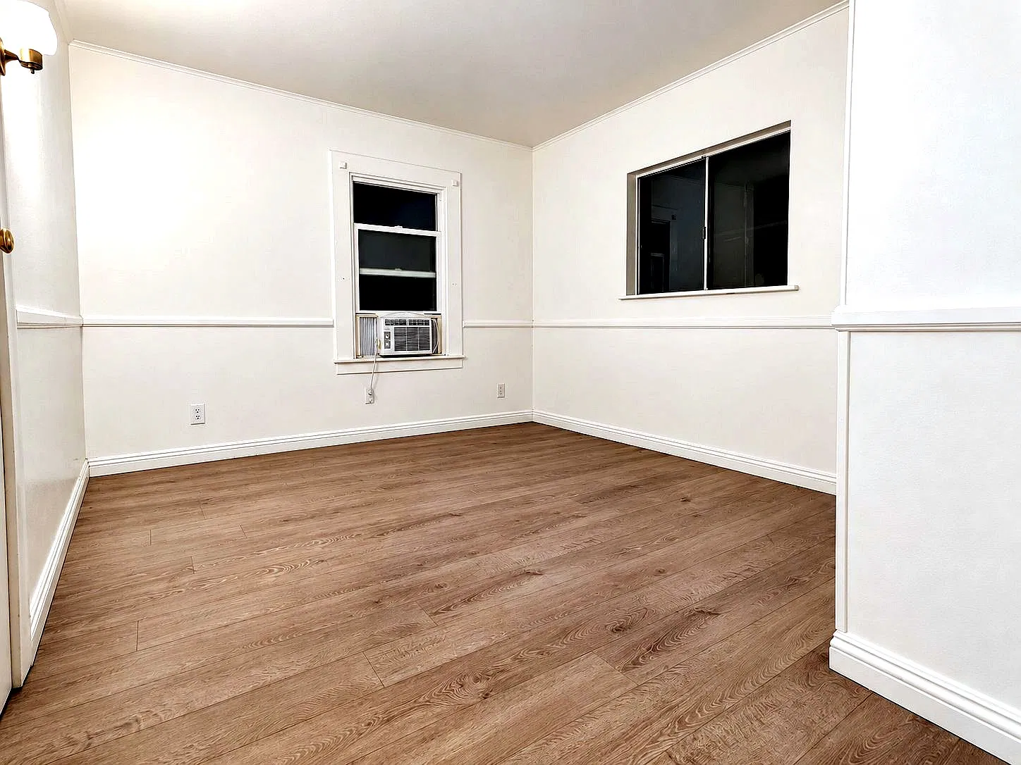 2 bed, 900 sqft, $2,700 — Photo 4
