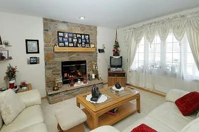 11099 Elizabeth Dr photo 1