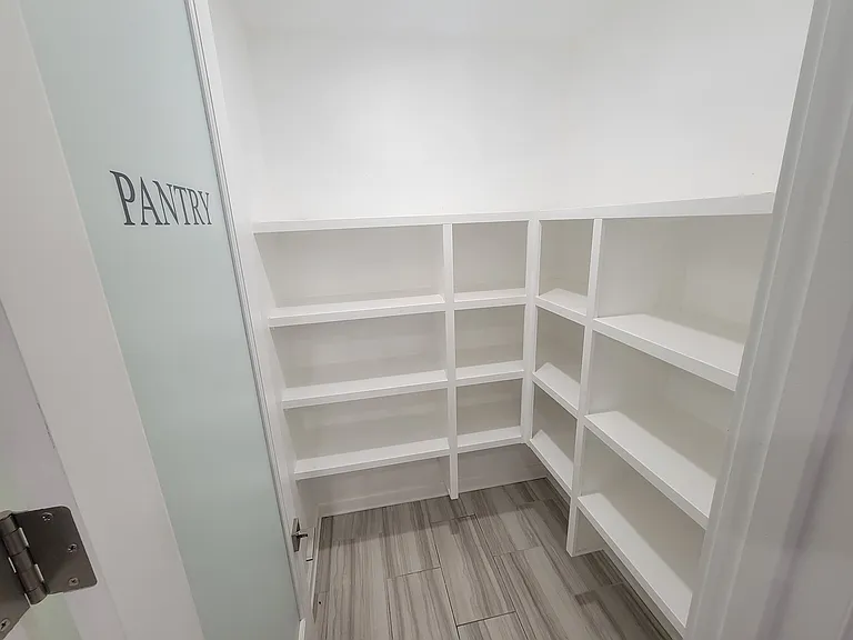 2502 Meadow Lark Dr — Photo 12