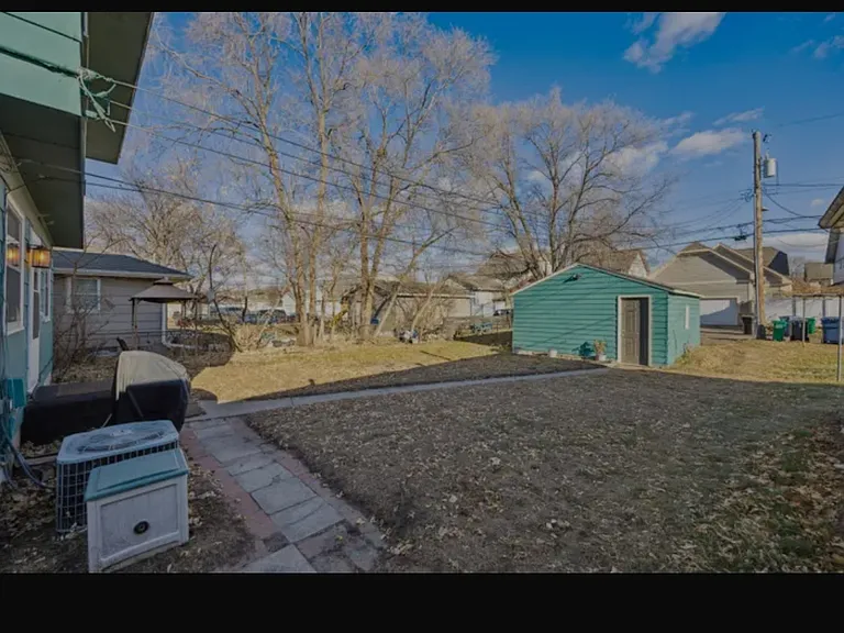 5150 Irving Ave N — Photo 12