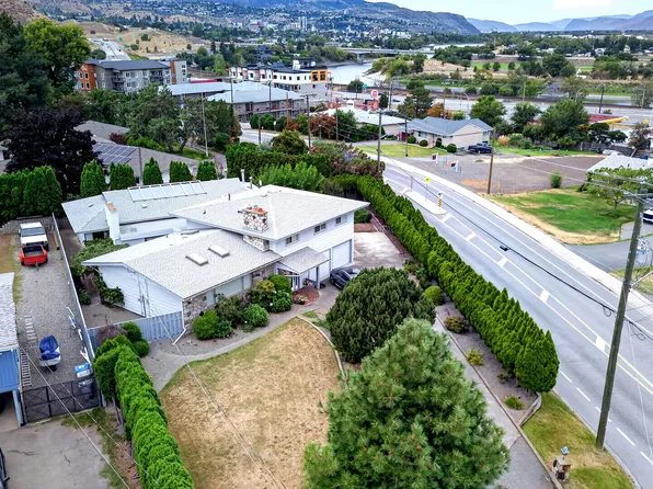 1705 Knollwood Cres, Kamloops, BC V2C 4M3