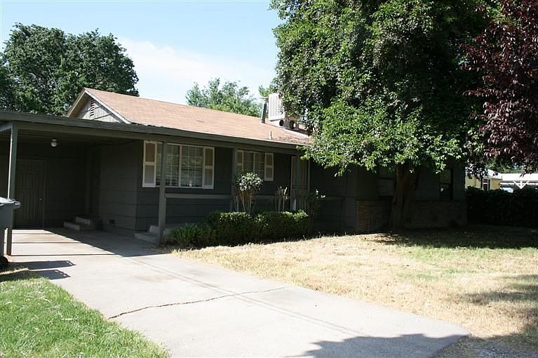 1st image of 1055 Laurel Ave