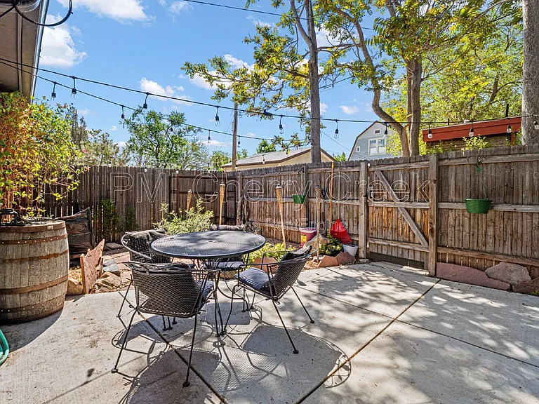 3419 Decatur St — Photo 18