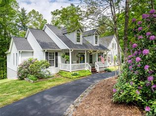 108 Whispering Hill Dr, Asheville, NC 28804