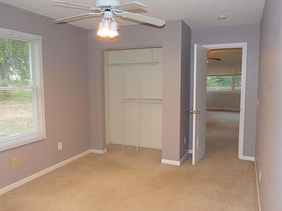 4th image of 43063 Eagle Lake Dr