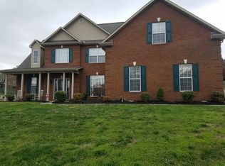 7542 Willow Spring Dr, Knoxville, TN 37938