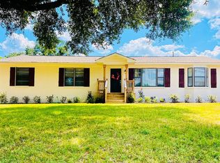 1902 E 1st St, Mount Pleasant, TX 75455
